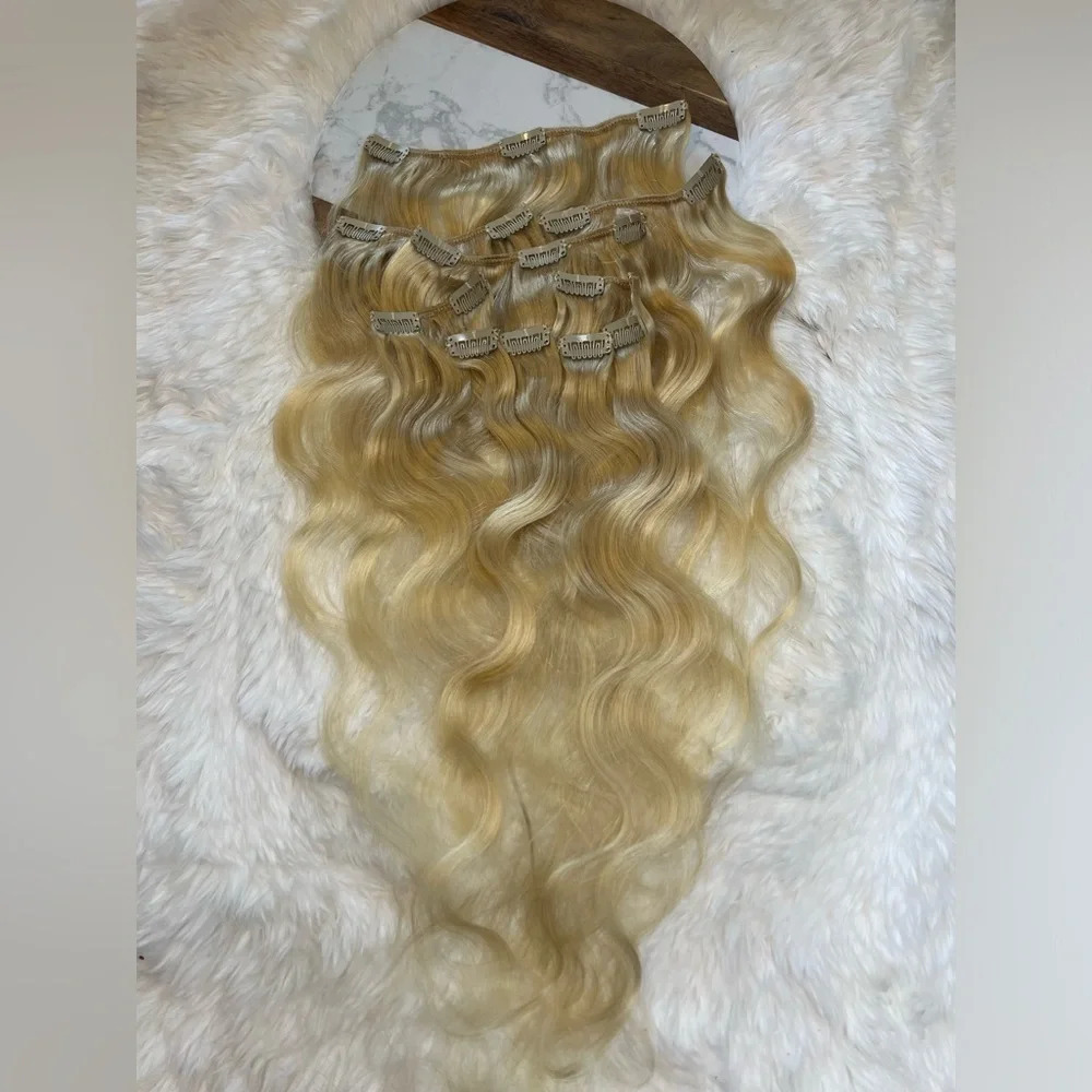22 Inch 100% Human hair In  Light Blonde Clip in extensions #613  | Body… - Picture 7 of 9